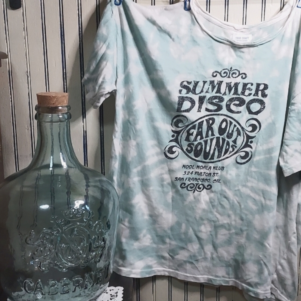 True Craft tie dyed tee